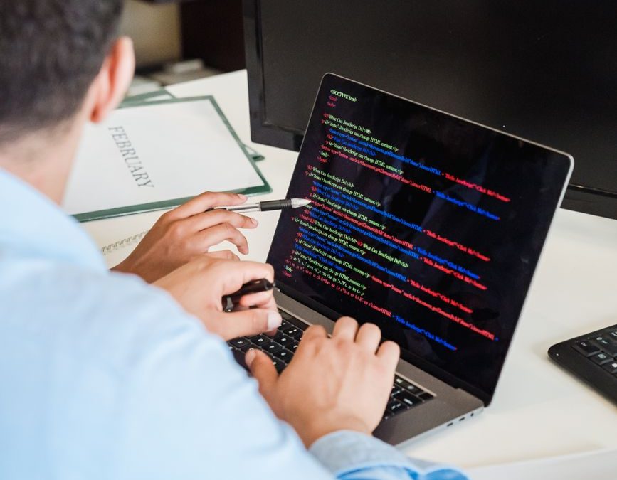 Automatiser sans tout changer : l’IA qui se branche sur vos outils actuels